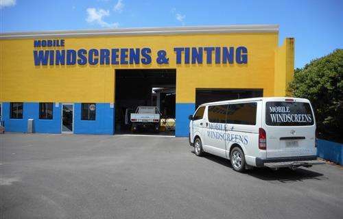 Mobile Windscreens and Tinting Innisfail / Tully workshop gallery image