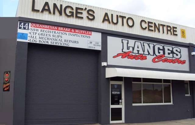 Langes Auto Centre workshop gallery image