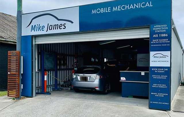 Mike James Mobile Mechanical workshop gallery image