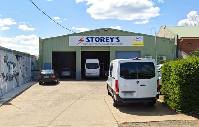 Storey's Auto Electrical workshop gallery image