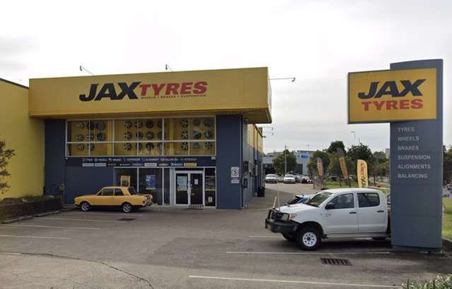 JAX Tyres & Auto Capalaba workshop gallery image