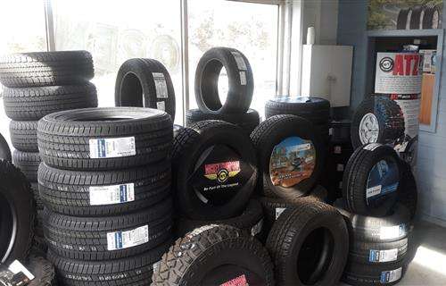 Torquay Tyre Service workshop gallery image