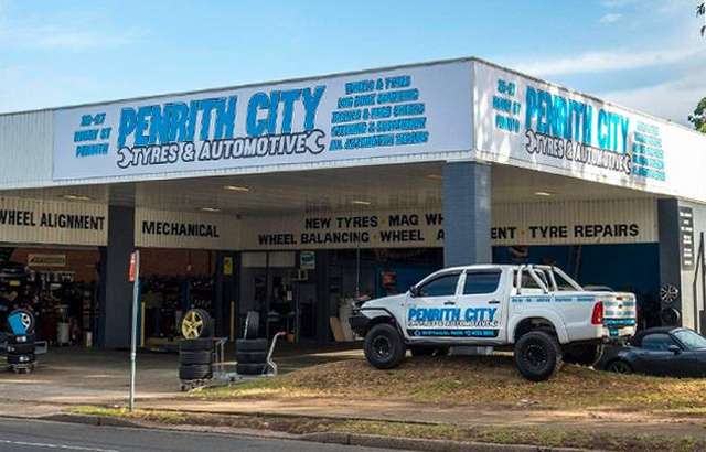 Penrith City Tyres & Automotive workshop gallery image