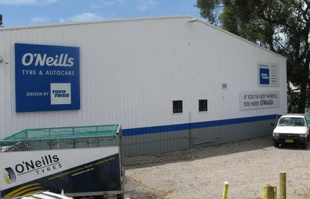 O'Neills Tyre & Autocare Warners Bay workshop gallery image