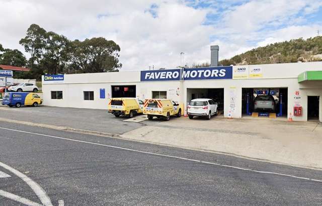 Favero Motors workshop gallery image
