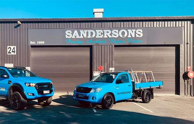 Sandersons Prestige Accident Repair Centre workshop gallery image