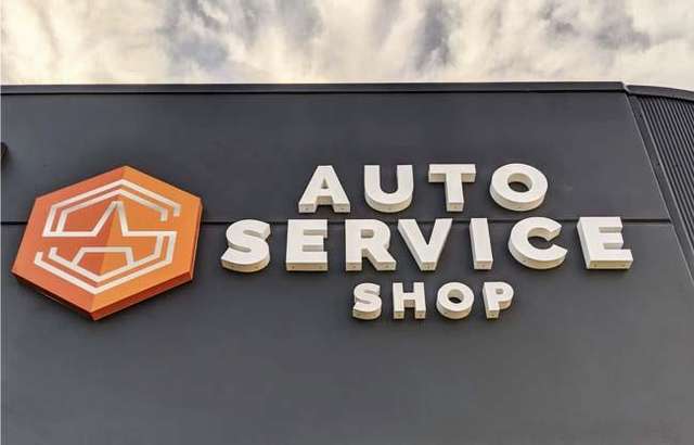 Auto Service Shop workshop gallery image