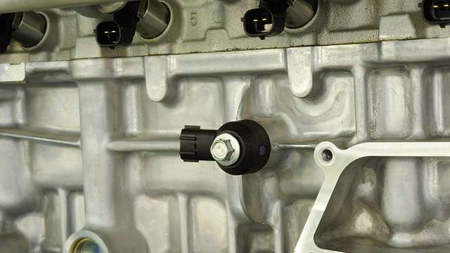 The knock sensor: What is it and how does it work? | AutoGuru